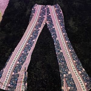 Flared patterned leg pants SHEIN